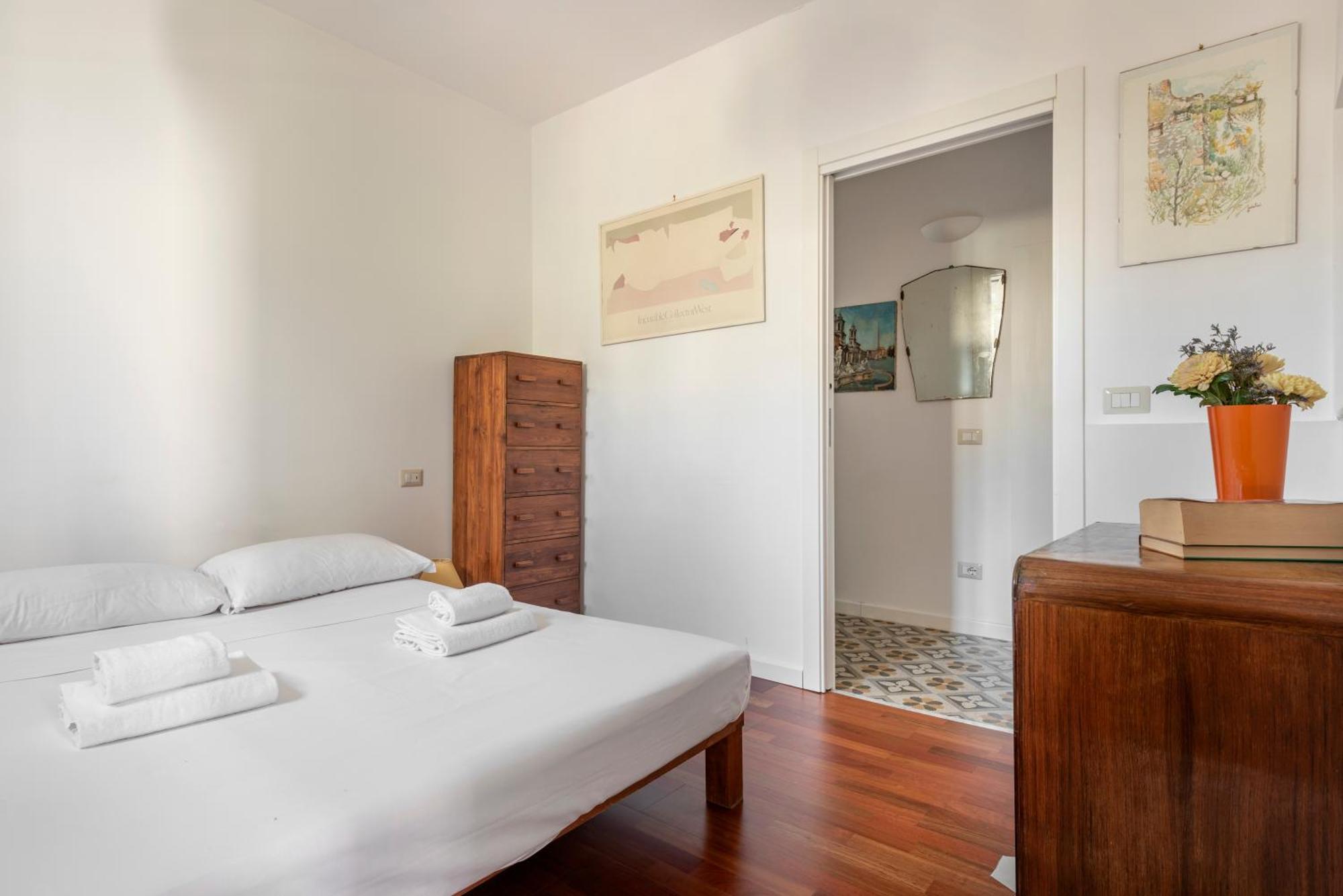 Residenza Urbana Apartment โรม ภายนอก รูปภาพ